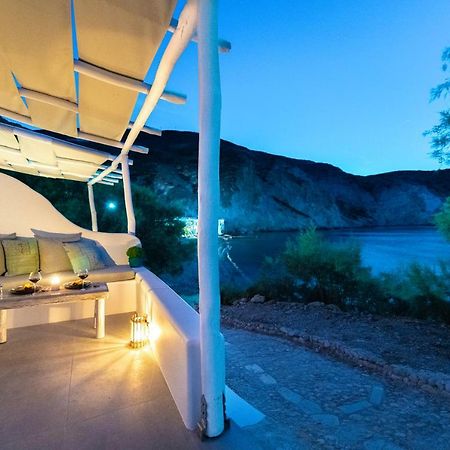 Milinon Suites Firopotamos Esterno foto