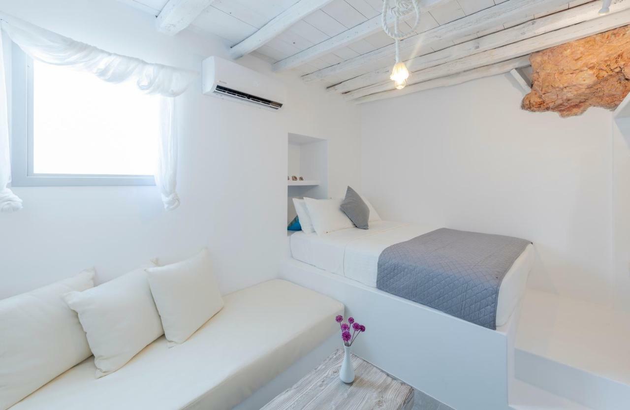 Milinon Suites Firopotamos Esterno foto